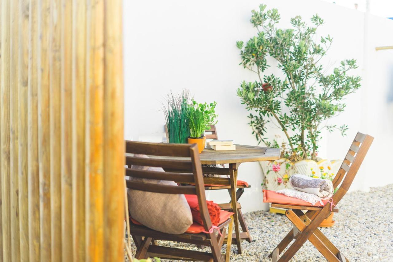 Soulsurfcamp Portugal Bed & Breakfast Peniche Exterior foto
