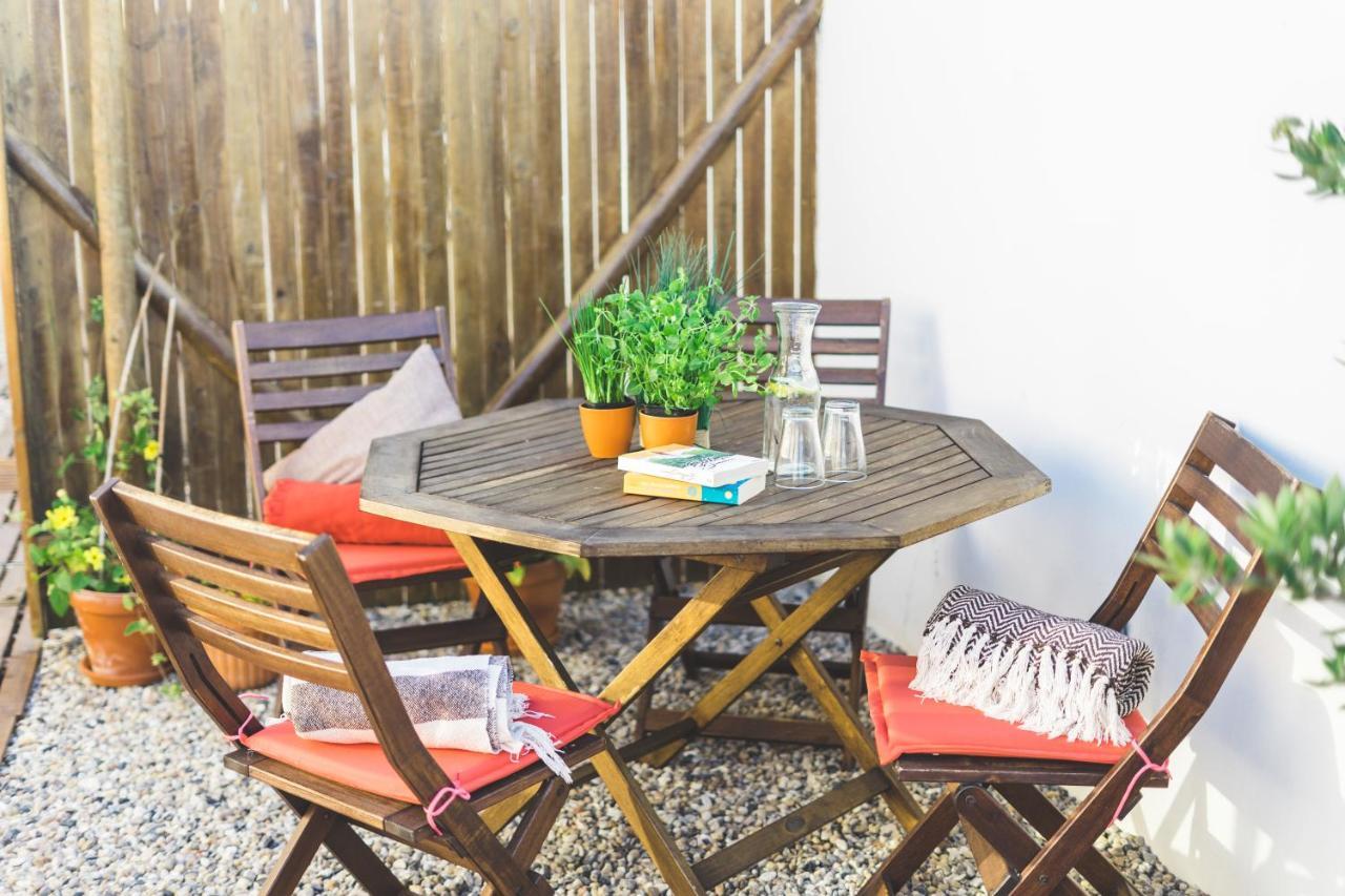 Soulsurfcamp Portugal Bed & Breakfast Peniche Exterior foto